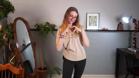 Kate online show from May 9, 4:07 am