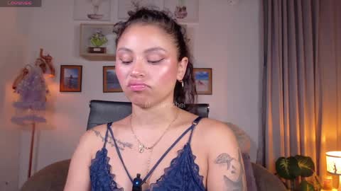 marivimichel_s online show from March 31, 10:15 am