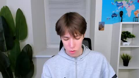 Mark online show from April 19, 6:10 pm