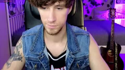 mark_caron online show from November 5, 8:44 pm