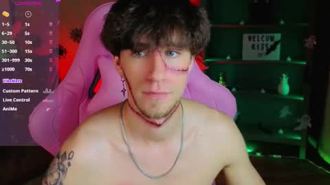 mark_caron online show from October 31, 9:37 pm