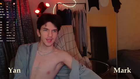 Mark online show from November 4, 6:09 pm