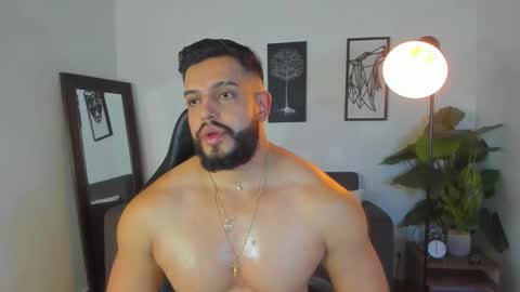 mark_x23 online show from February 20, 6:26 am