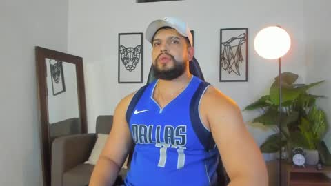 mark_x23 online show from April 3, 4:08 am