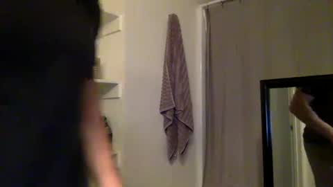 Snapshot of markk702 chatting on December 6, 7:06 pm markk702 online show from December 6, 7:06 pm