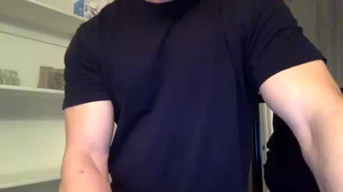 Snapshot of markk702 chatting on March 3, 6:24 pm markk702 online show from March 3, 6:24 pm