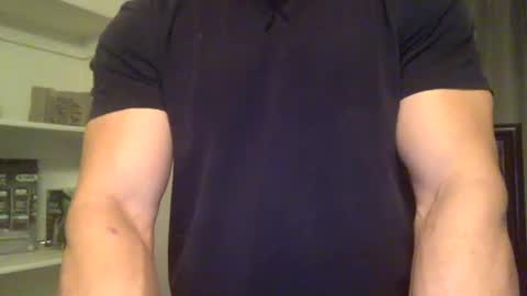 Snapshot of markk702 chatting on January 25, 1:10 am markk702 online show from January 25, 1:10 am