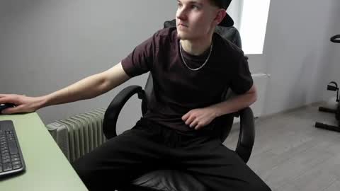 Marky mark online show from April 25, 6:59 am