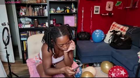 Snapshot of marleymadness9 chatting on October 7, 2:46 pm MarleyAquafina online show from October 7, 2:46 pm