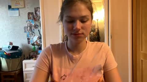 Codi online show from June 19, 3:12 am