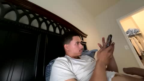 marlonnolascotabora15 online show from May 8, 10:04 pm