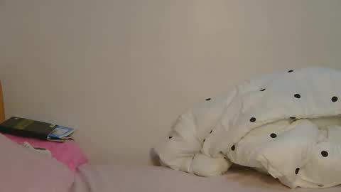 Marlie online show from April 23, 12:40 pm