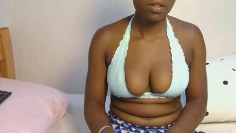 Marlie online show from April 25, 4:03 am