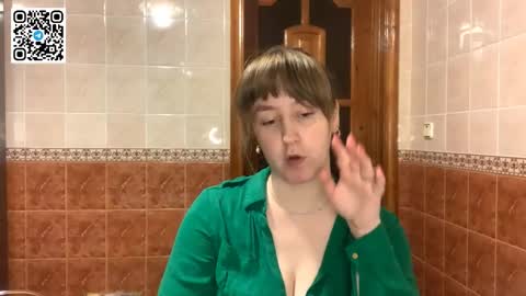 Miriam online show from December 14, 9:10 pm