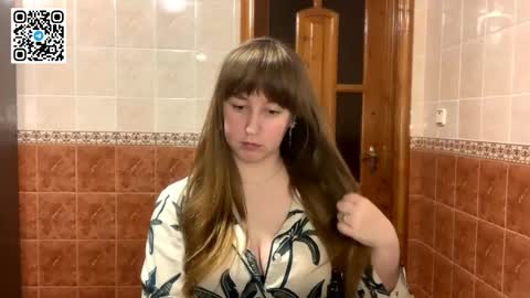 Miriam online show from December 13, 8:59 pm