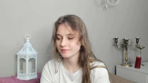 Andriella online show from April 15, 6:11 pm