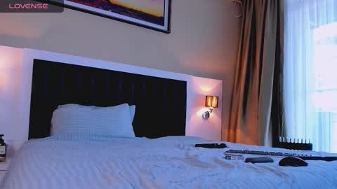 Mari online show from November 6, 8:06 am