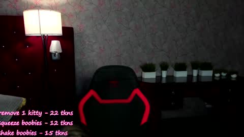 Marrie online show from February 25, 11:43 am