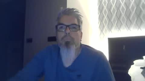 marriedcock1980 online show from May 21, 8:37 pm