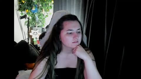 Marishka online show from October 10, 9:30 pm