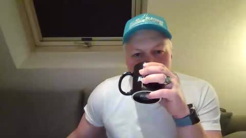 mars0481 online show from February 13, 6:26 pm