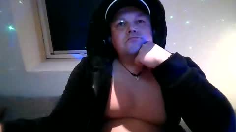 mars0481 online show from October 9, 10:59 pm