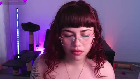 Snapshot of marsdoll chatting on October 21, 7:06 pm Marsdoll online show from October 21, 7:06 pm