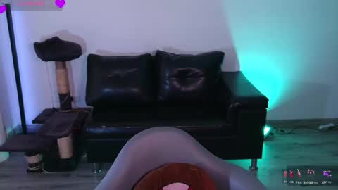Snapshot of marsdoll chatting on September 30, 6:40 pm Marsdoll online show from September 30, 6:40 pm