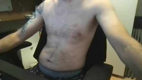 Mart online show from October 25, 1:44 pm