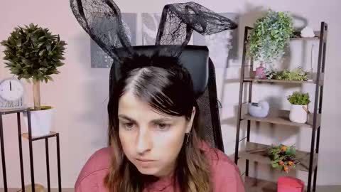 martaedams online show from October 10, 6:30 am