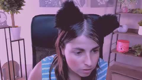 martaedams online show from September 23, 9:03 am