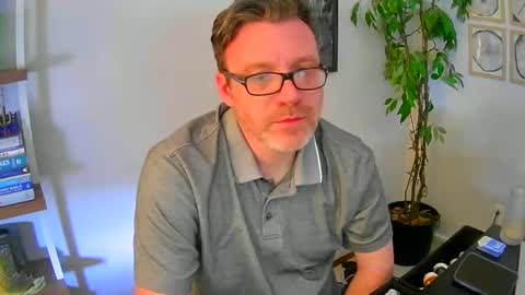 martcb1313 online show from April 19, 3:57 pm