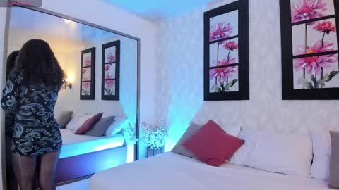 mari online show from November 21, 5:11 pm