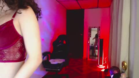 mari online show from February 23, 2:07 am