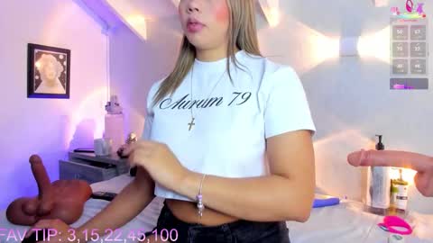 martina mIIler online show from February 8, 1:14 pm