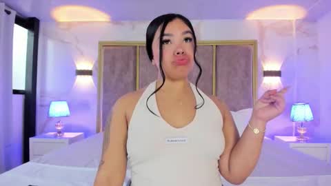 Martina Garcia online show from February 3, 7:07 pm