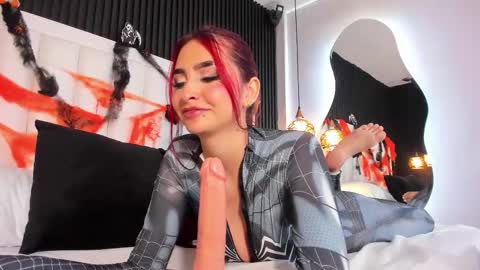 Martina Gracex online show from October 25, 12:00 am