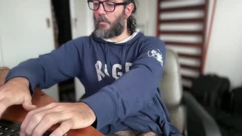 Martincito online show from April 20, 10:40 am