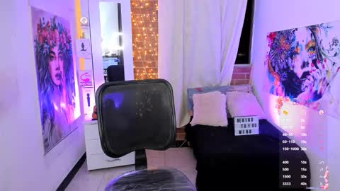      online show from November 9, 1:09 am