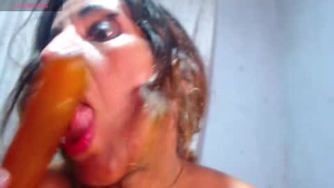 Mary Hellen online show from March 8, 2:15 am