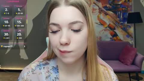 Mary online show from December 18, 12:33 pm