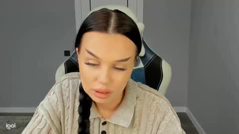 Snapshot of mary_jain13 chatting on October 22, 1:24 pm mary_jain13 online show from October 22, 1:24 pm