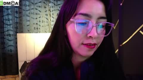 MARYAM online show from March 19, 2:22 pm