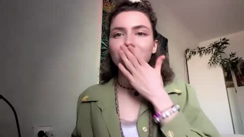 MaryJane online show from March 26, 10:20 am