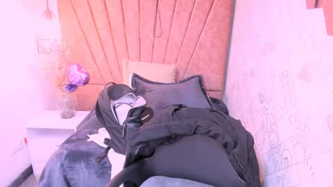 Marylin online show from November 1, 7:24 pm