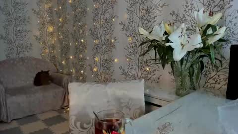 Mary Lou online show from February 26, 10:38 am