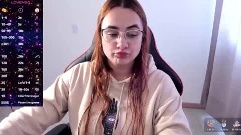 Dulce Maria online show from October 27, 2:17 pm