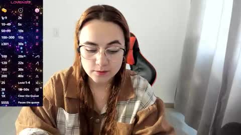 Dulce Maria online show from October 20, 7:19 pm