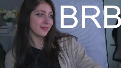 Mary Miller online show from November 11, 9:33 am