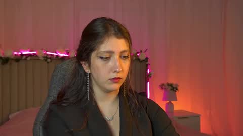 Mary Miller online show from September 12, 9:44 am